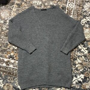 Women’s v neck sweater dress